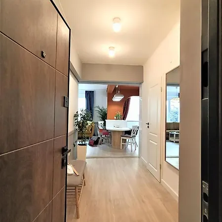 Jay's Park Place *