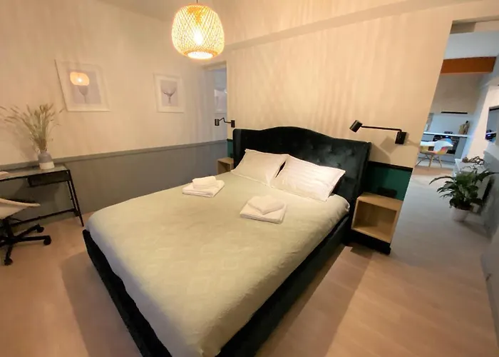 Jay's Park Place アパート